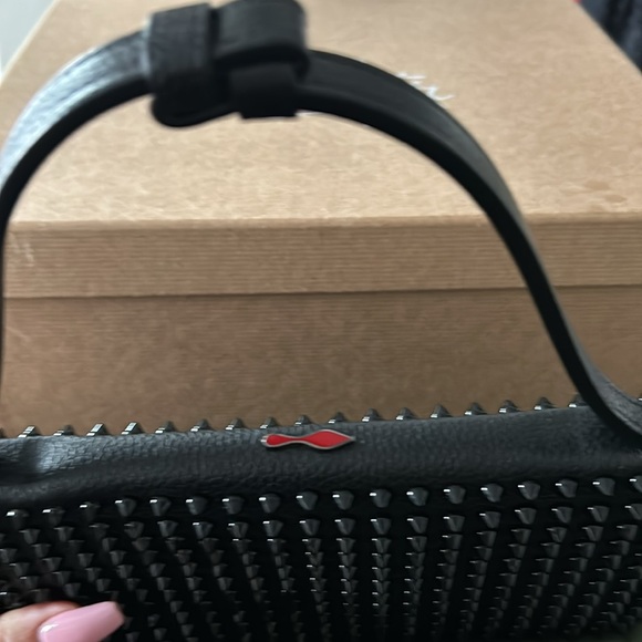 Christian Louboutin Panettone XL ❣️❣️black leather spiked wallet / clutch❣️EUC - Picture 4 of 11